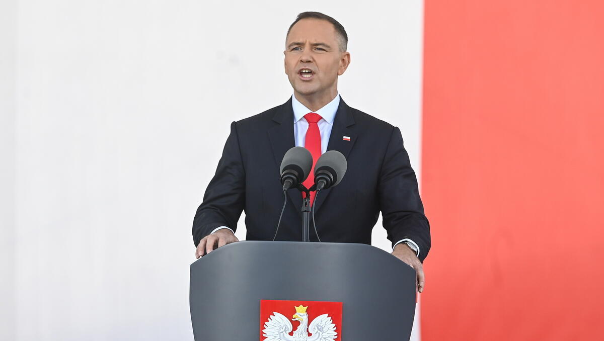 Polens Präsident blockiert Sozialhilfen für Ukrainer - auch Starlink-Finanzierung gefährdet