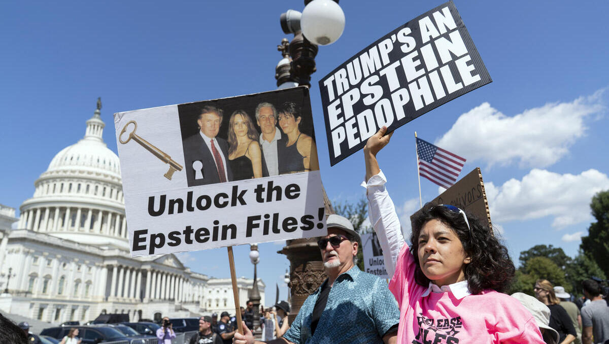 Enthüllt? Demokraten zeigen Trumps brisanten Brief an Epstein