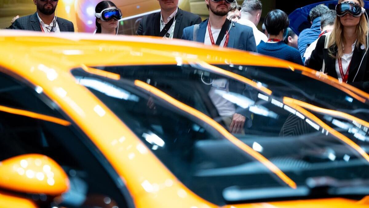 IAA in München: Politiker feiern, Autobauer bluten – und Brüssel bremst