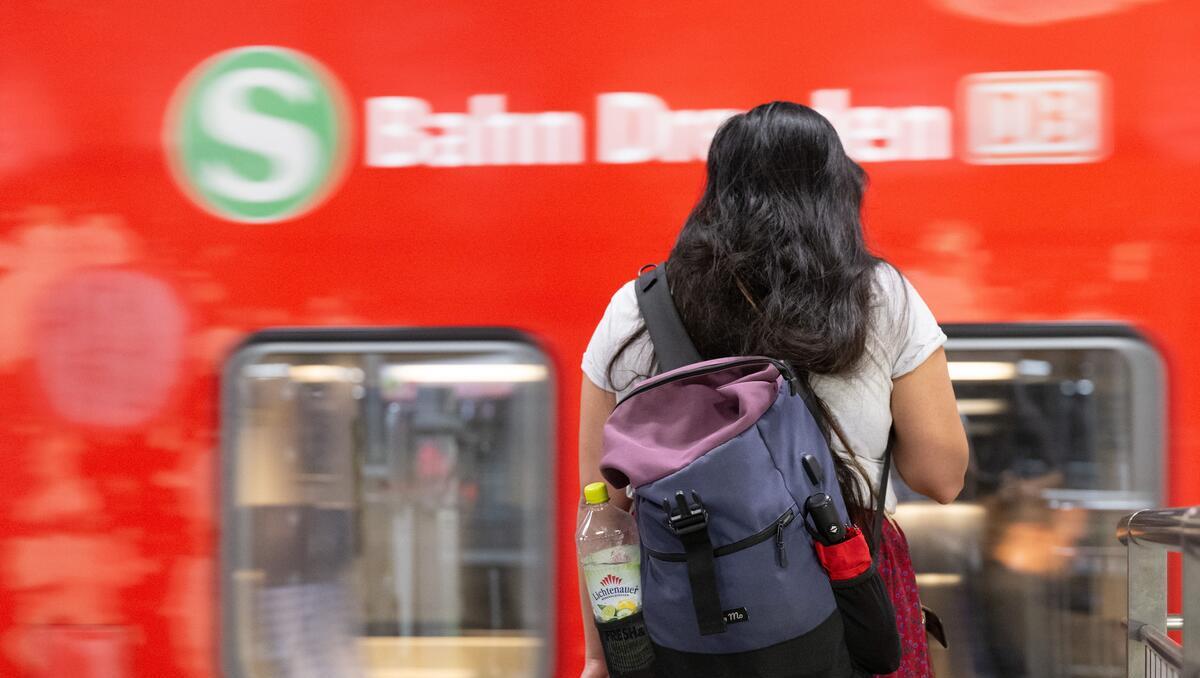 Digitalisierung des Deutschlandtickets: Verkehrsverbände fordern einheitliche Standards