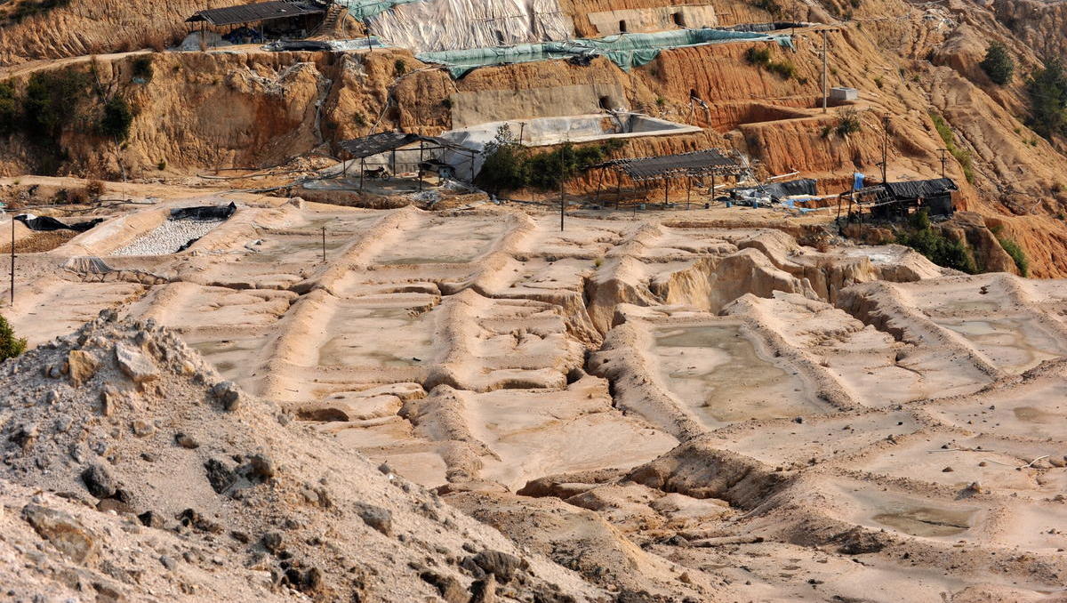 Seltene Erden: China dreht der Welt den Rohstoffhahn zu - Industrie droht der Stillstand