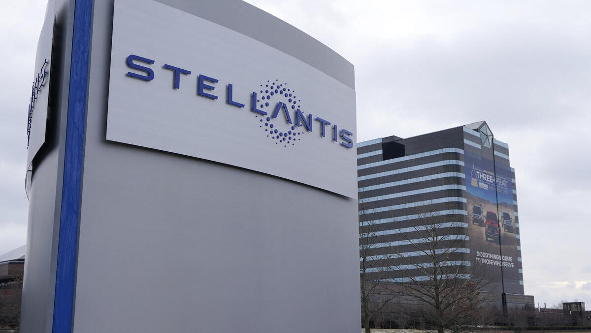 Wegen Absatzkrise: Stellantis schließt vorübergehend Werke - auch Opel in Eisenach betroffen