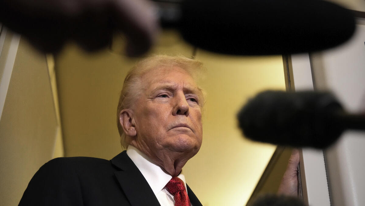 Ukraine-Krieg: Wie der US-Präsident Putins Argumente übernimmt