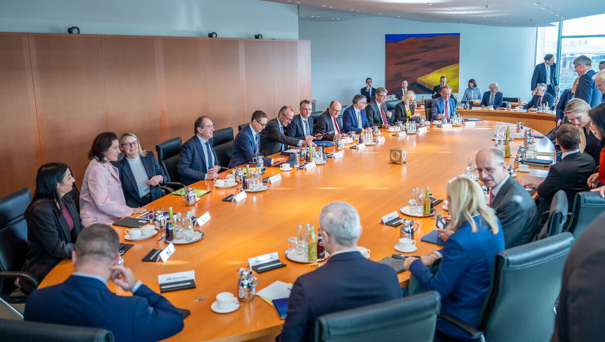 Konjunkturausblick für Deutschland: Bundesregierung reduziert Wachstumsprognose