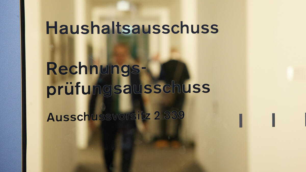 Änderungen 2026: Rente, Mindestlohn, Familienleistungen – das ändert sich im neuen Jahr