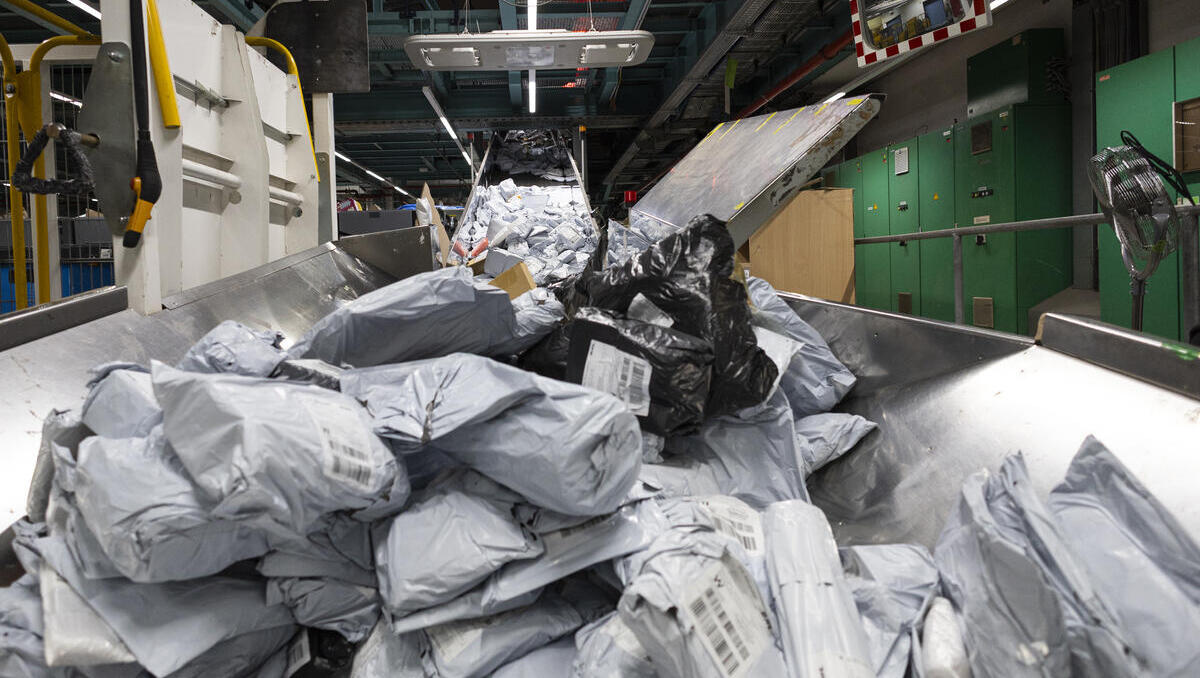 Shein, Temu & Co. betroffen: EU erhöht Kosten für Billigpakete aus Drittstaaten