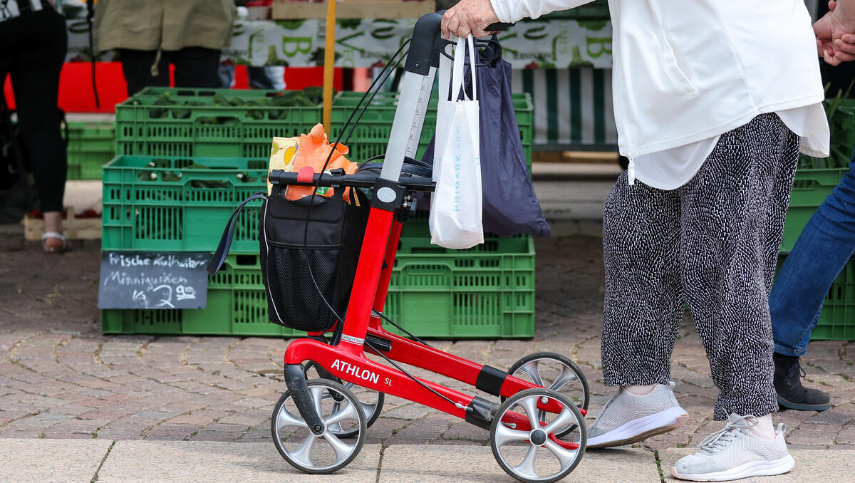 Härtefallfonds für bedürftige Ostrentner schliesst: 425 Millionen Euro ungenutzt