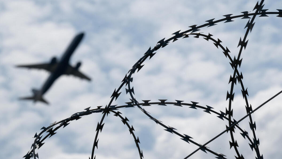 EU-Asylwende: Abschiebezentren in Drittstaaten vor der Umsetzung