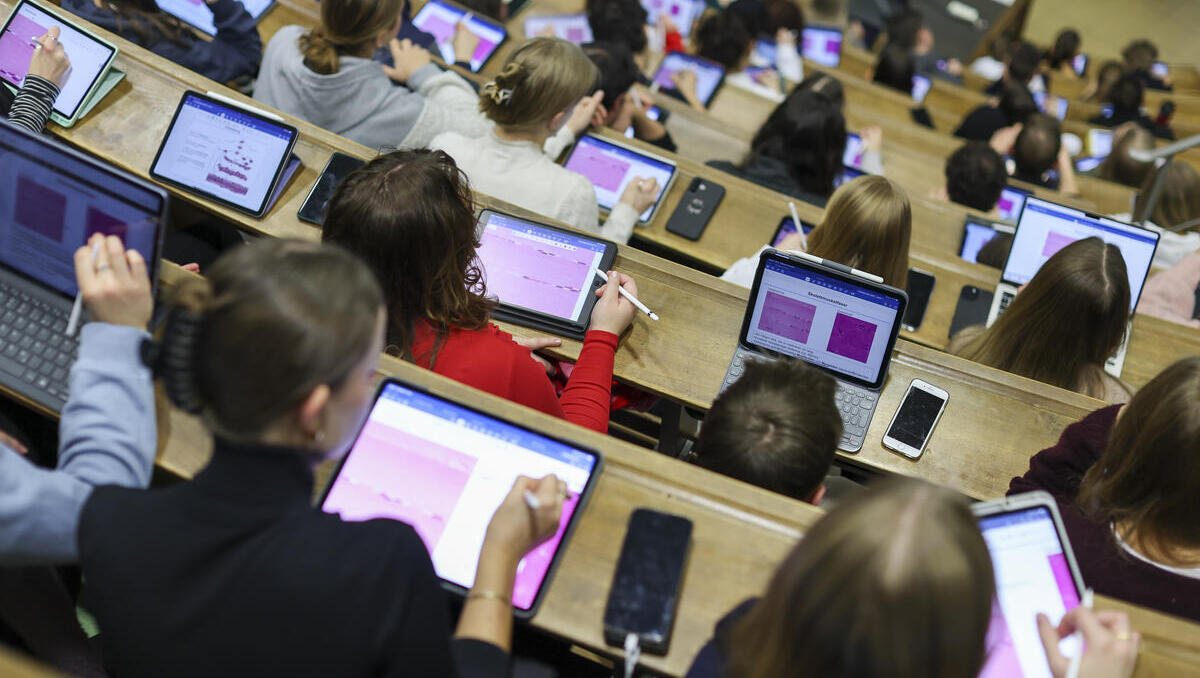 Frauen entscheiden sich häufiger für MINT-Studium