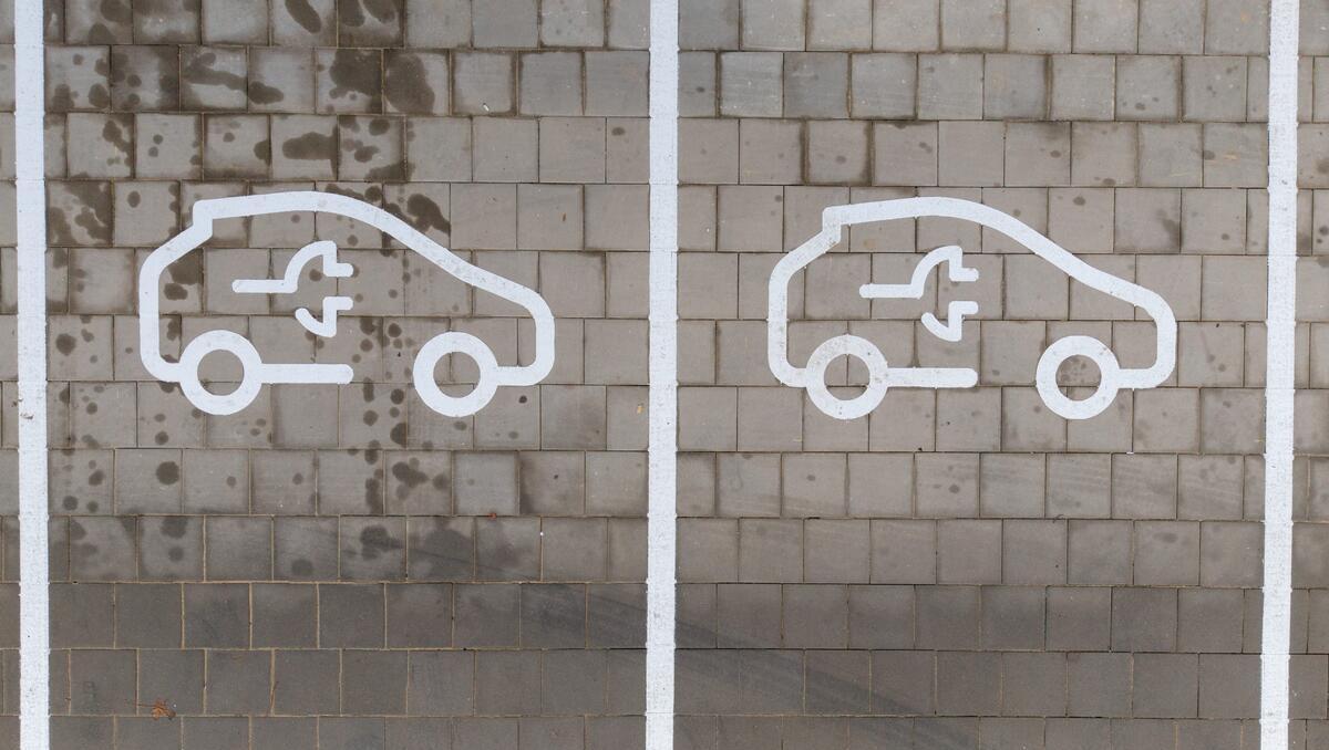 Elektroauto-Kaufprämie: Schneider lockt mit bis zu 6.000 Euro Förderung