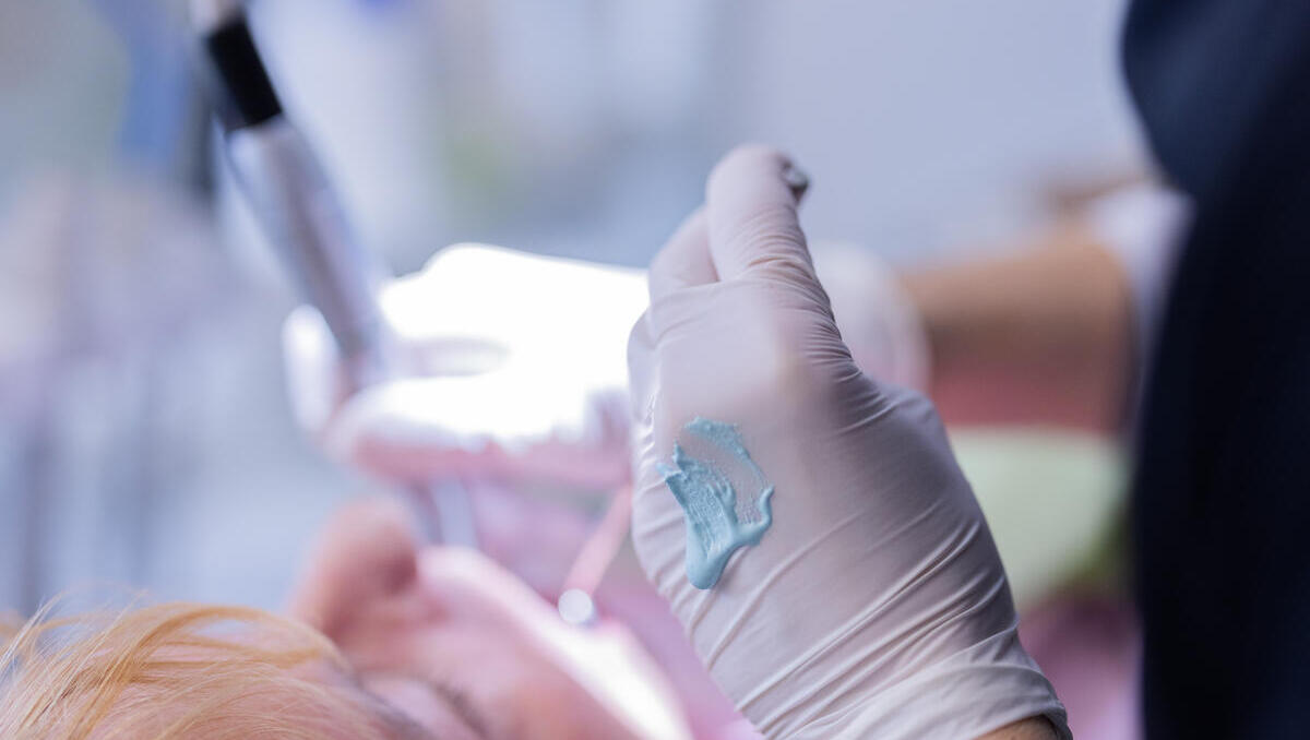 Streit um Zahnarztkosten: Krankenkassen warnen vor Zwei-Klassen-Medizin