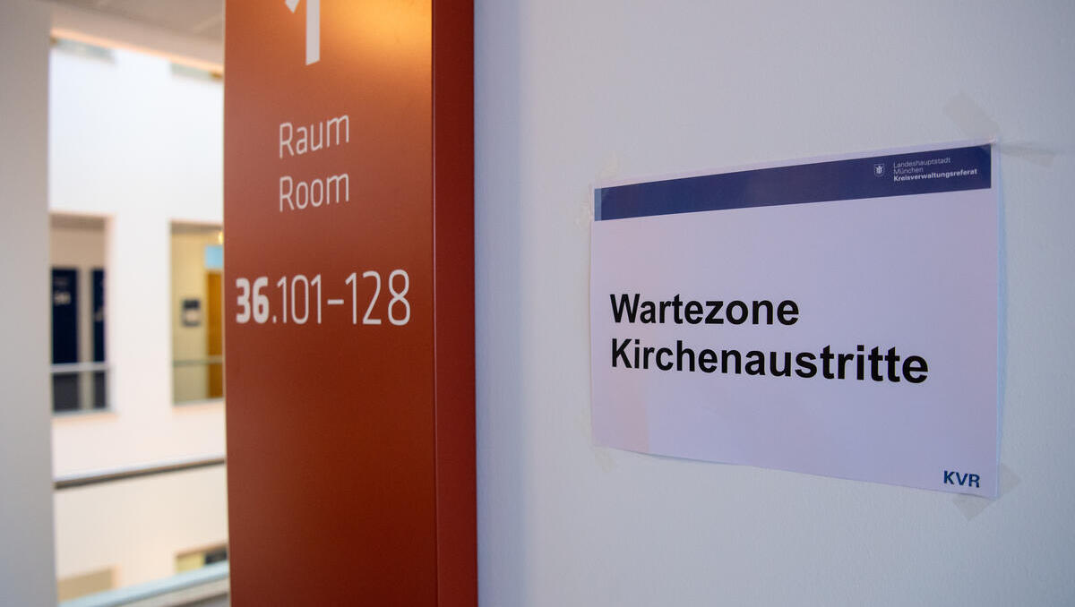 Kündigung wegen Kirchenaustritt? Warum dieses EU-Urteil für alle Arbeitgeber wichtig ist