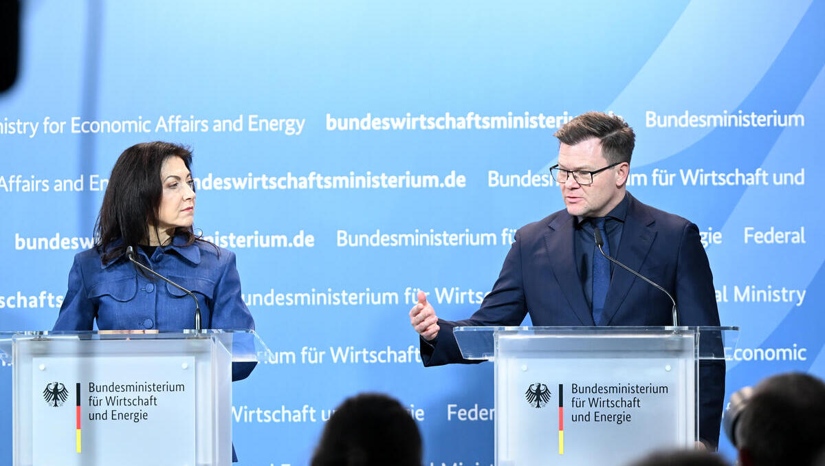 Energiewende-Pläne: Umweltminister Schneider stoppt Entwurf von Reiche