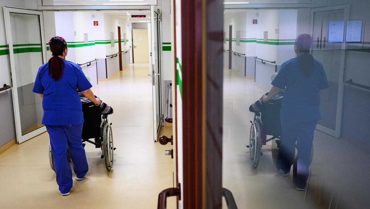 Fachkräftemangel im Gesundheitswesen: Ohne Zuwanderung droht der Kollaps in der Pflege