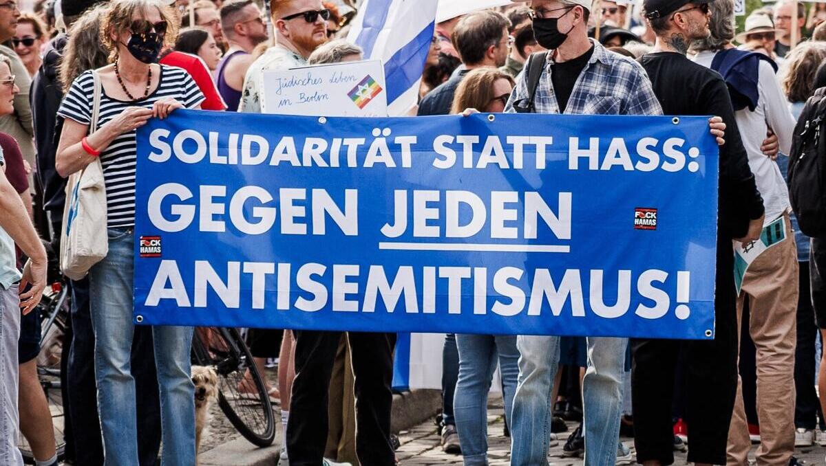 Antisemitische Symbole erkennen - Veröffentlichungen des BfV