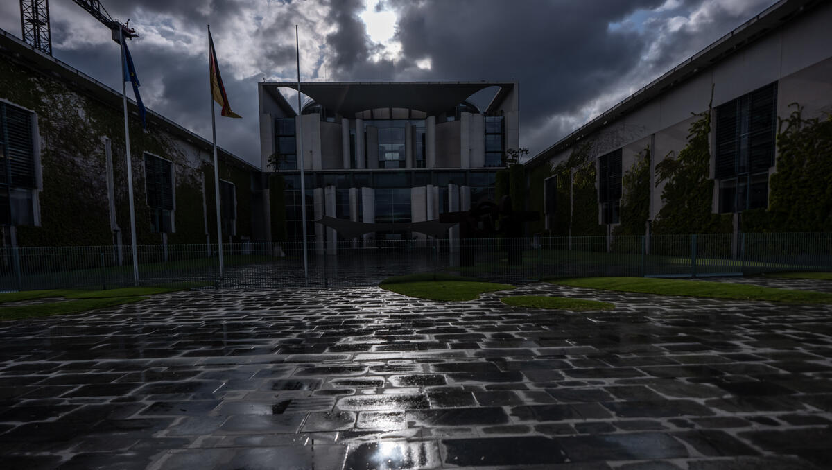 Mageres Ergebnis nach Nachtsitzung: Koalition vertagt Reform-Details