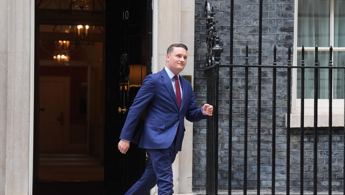 Großbritanniens EU-Rückkehr: Realistische Option oder politischer Wunschtraum?