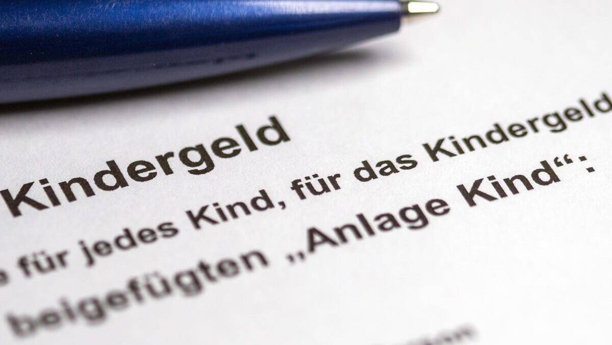 Antragslose Kindergeldauszahlung: Bundesregierung will Familien beim Kindergeld 2027 entlasten