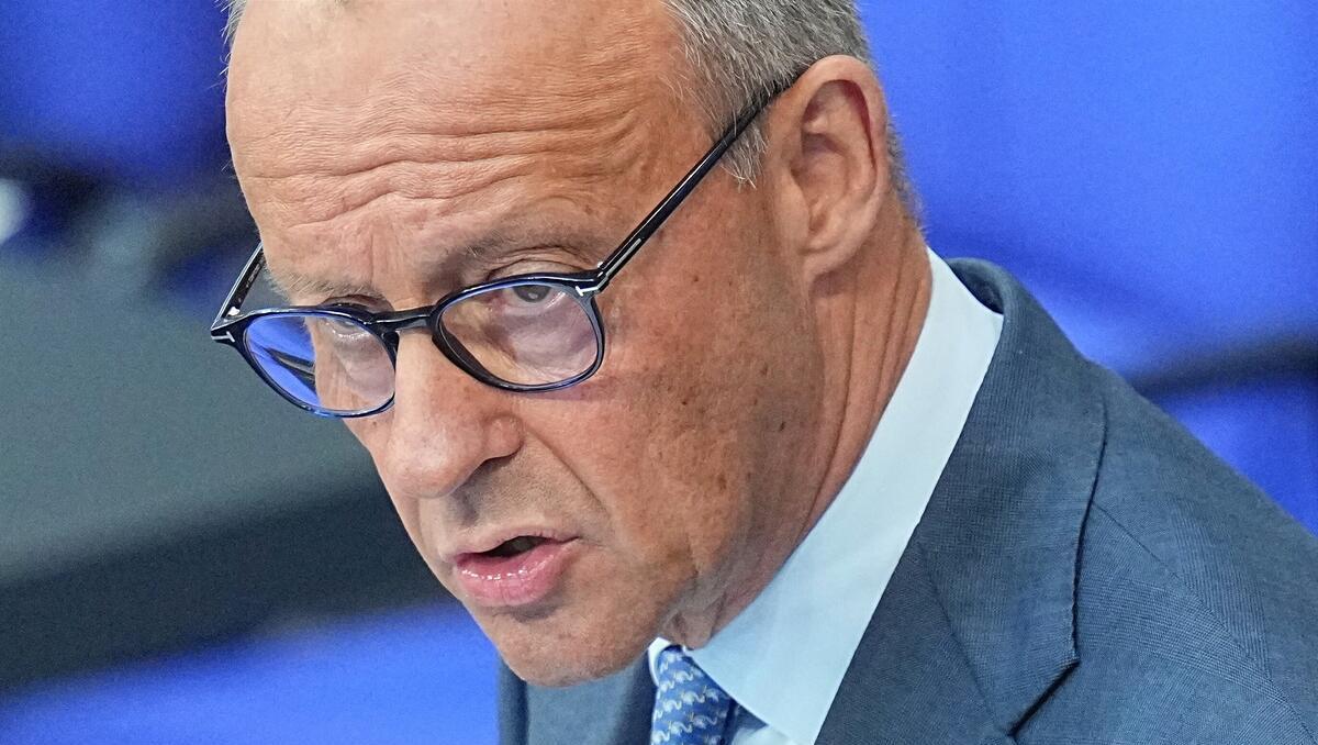 Regierungserklärung: Merz fordert zu Reformbereitschaft auf