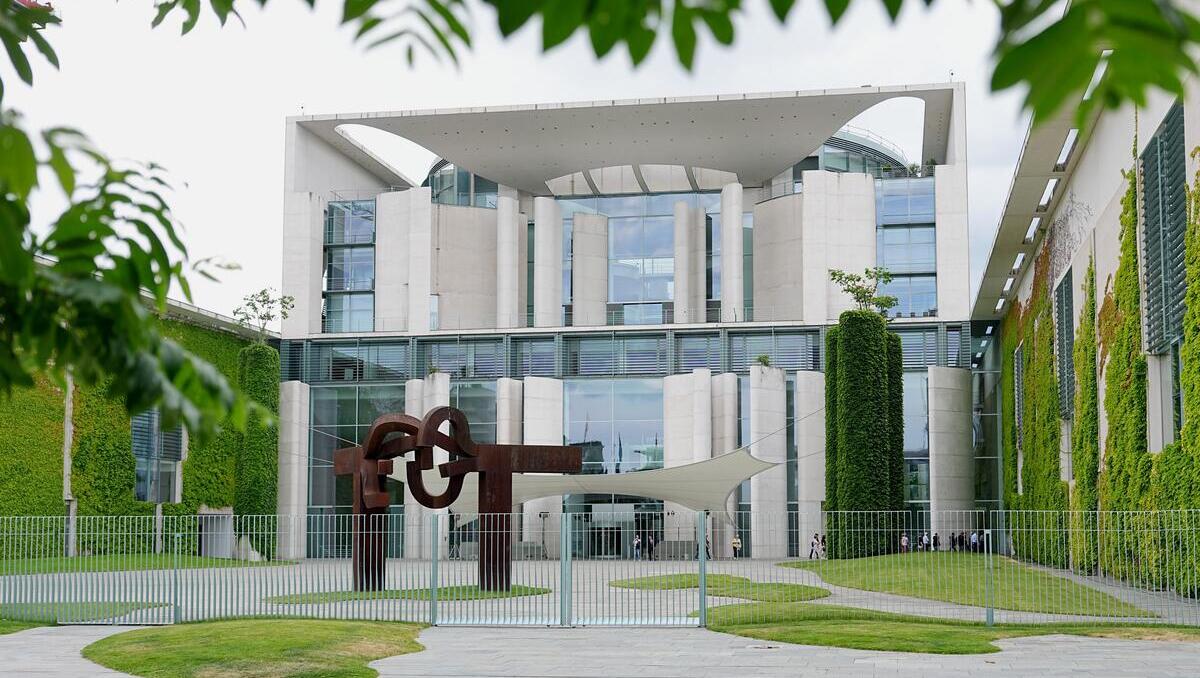 Finanzverhandlung im Kanzleramt: Länder erhöhen Druck auf Merz