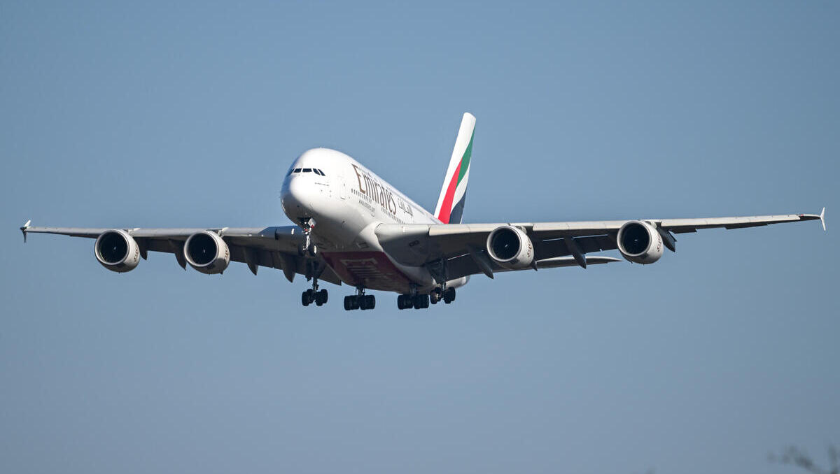 Vom Hoffnungsträger zum Problemflieger: Behörde zwingt 16 Airbus A380 zum Check