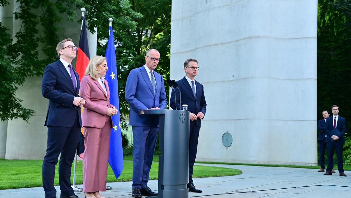 Regierungsumbau nach Rücktrittsdebakel: Wie Merz sein Kabinett neu ordnet