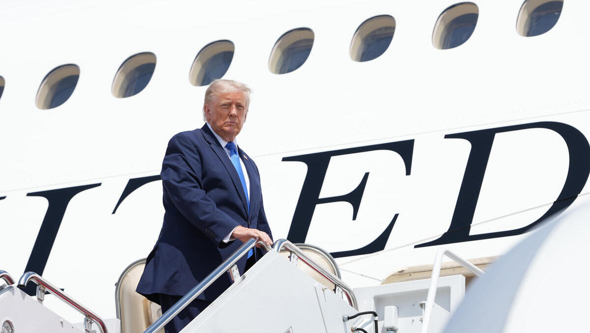 Trump versteckt sich in Foodtruck - und die Ölpreise steigen wieder