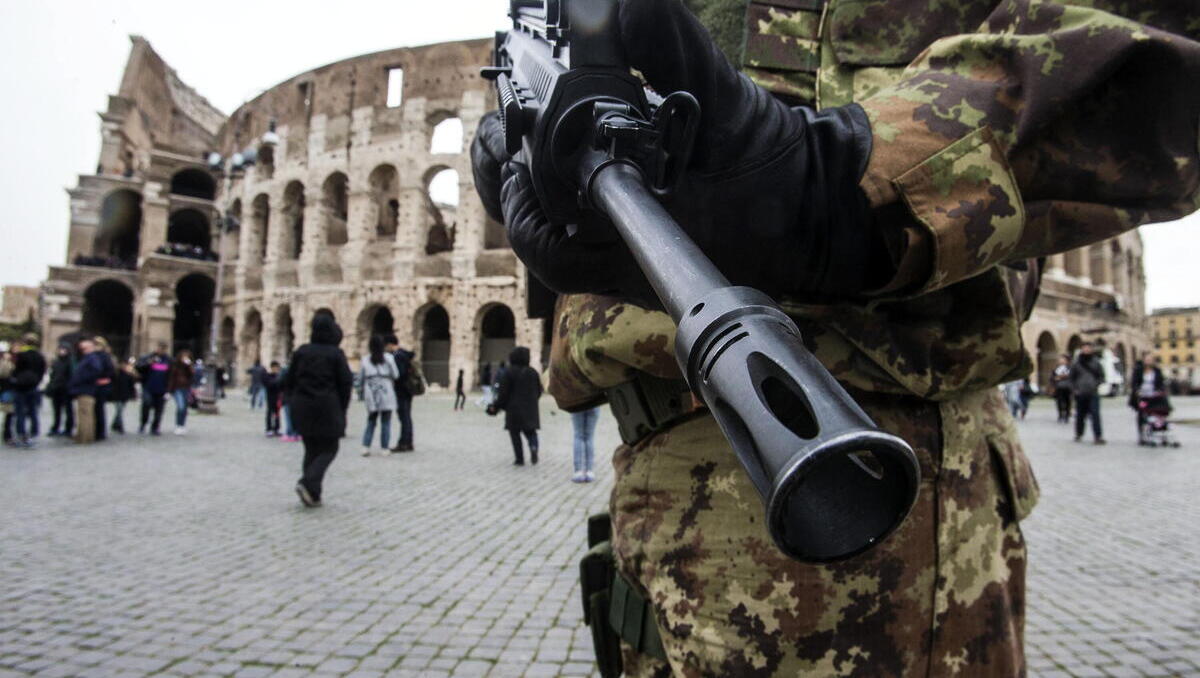 Italien debattiert über Hacker-Brigade – ein Modell für Deutschland?