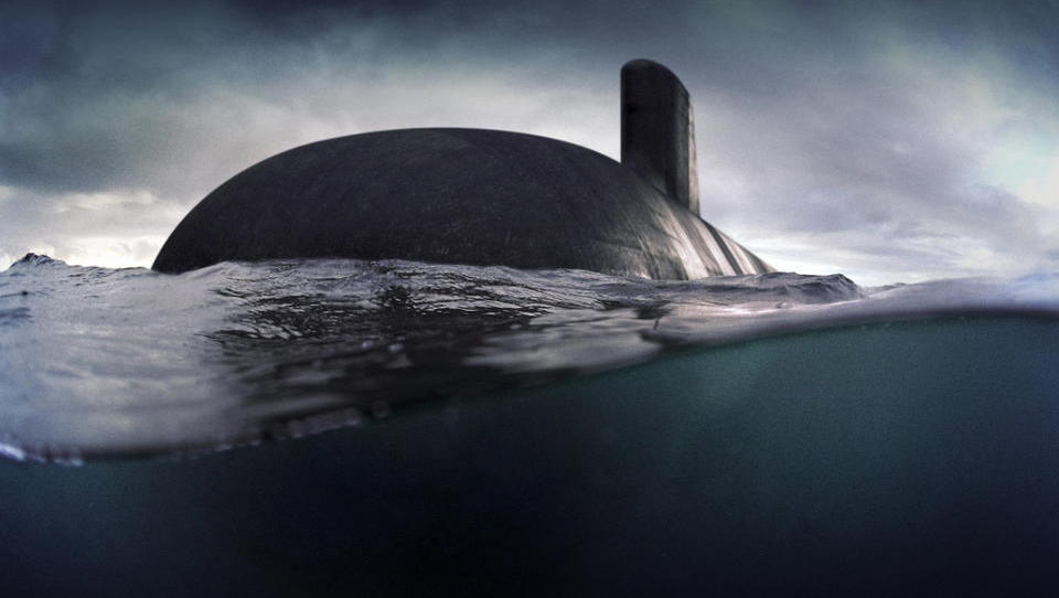 Amerikanisches Atom-U-Boot kollidiert mit unbekanntem Gegenstand