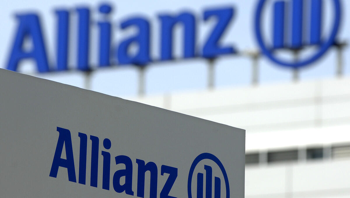 Allianz-Aktie klettert: Allianz verdient überraschend viel