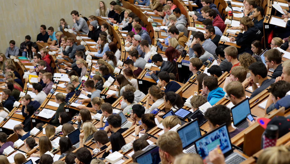 Immer mehr Deutsche studieren im Ausland - das sind die beliebtesten Länder