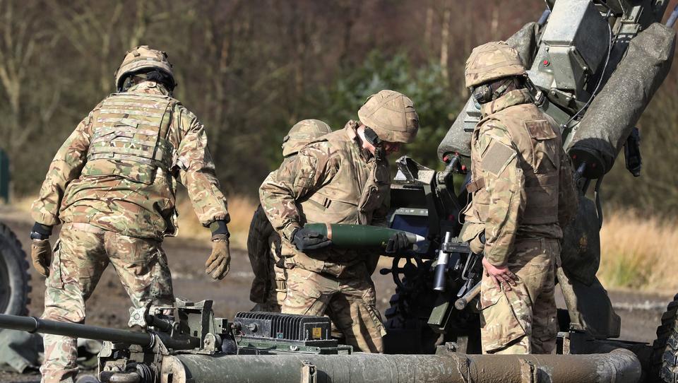 Gegen Russland und China: Nato rüstet sich für zweite Corona-Welle 