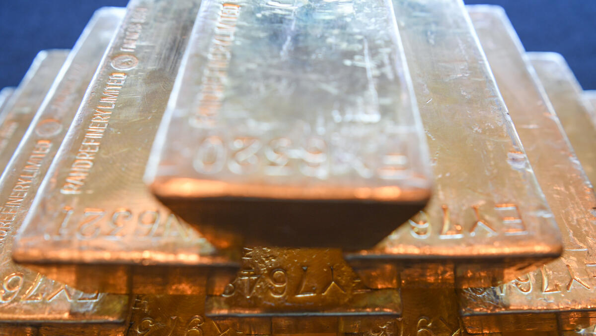 Goldpreis-Entwicklung 2026: Jetzt Gold kaufen oder abwarten?