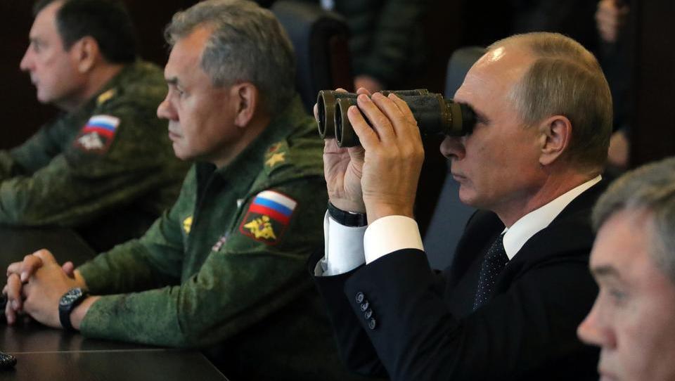 Militär-Manöver: Russland verhängt Flugbeschränkungen für Teile der Krim und des Schwarzen Meeres