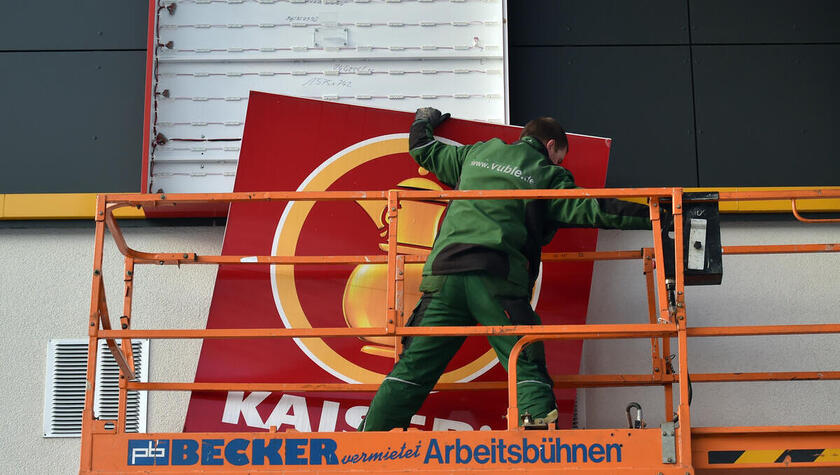 Handelsriesen setzen Verbraucher unter Druck – Gutachten kritisiert Marktmacht