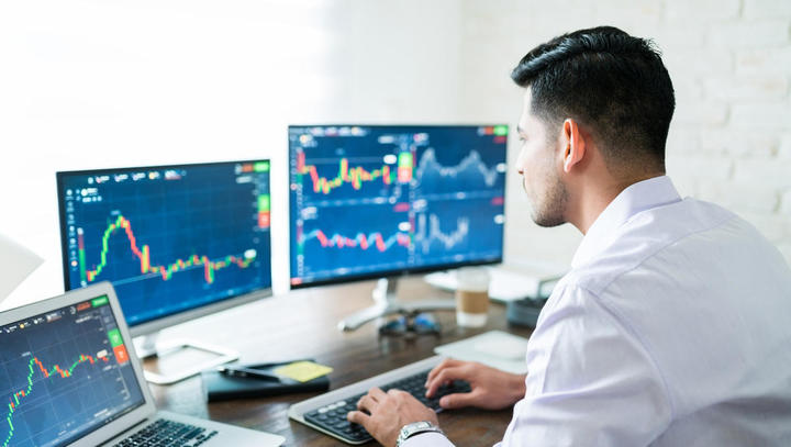 Geldanlage: Reich werden an der Börse - ist das realistisch? Geldanlage: Reich werden an der Börse - ist das realistisch?