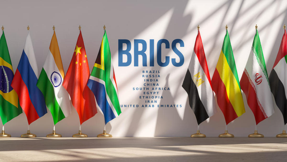 BRICS-Alternative zu SWIFT vorerst auf Eis gelegt: Differenzen bremsen Fortschritt