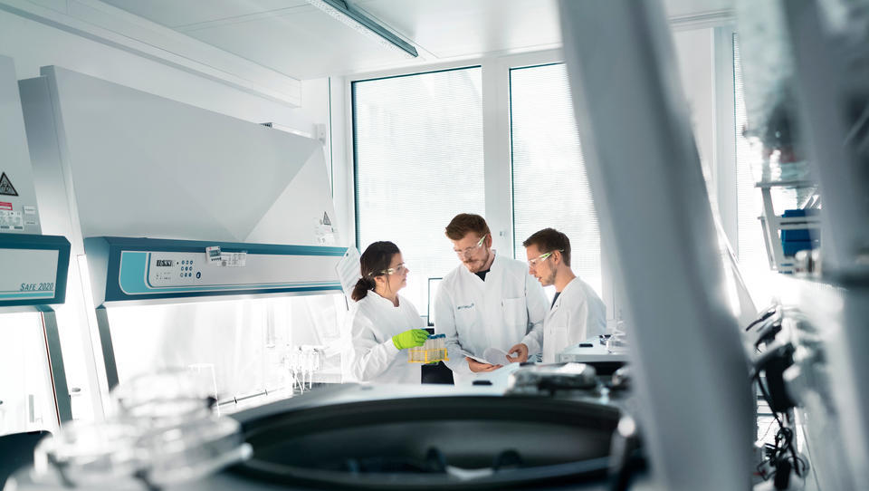 Europas Biotech im globalen Wettbewerb: Bürokratie gefährdet Innovationskraft
