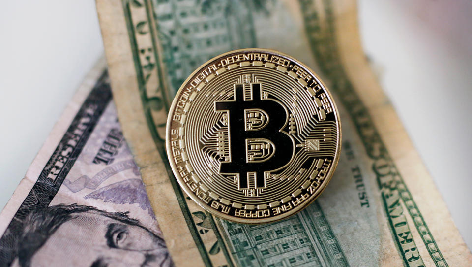 Bitcoin-Preis springt nach oben, da Optionshandel an Chicagoer Börse startet