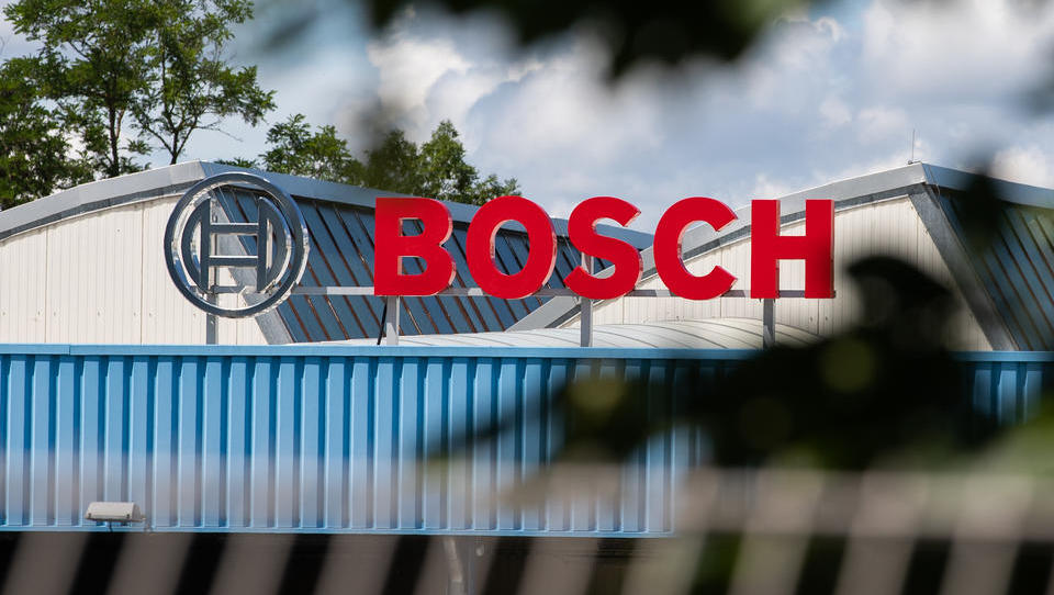Bosch: Mit Künstlicher Intelligenz Störungen in der Fertigung beseitigen - und Millionen einsparen