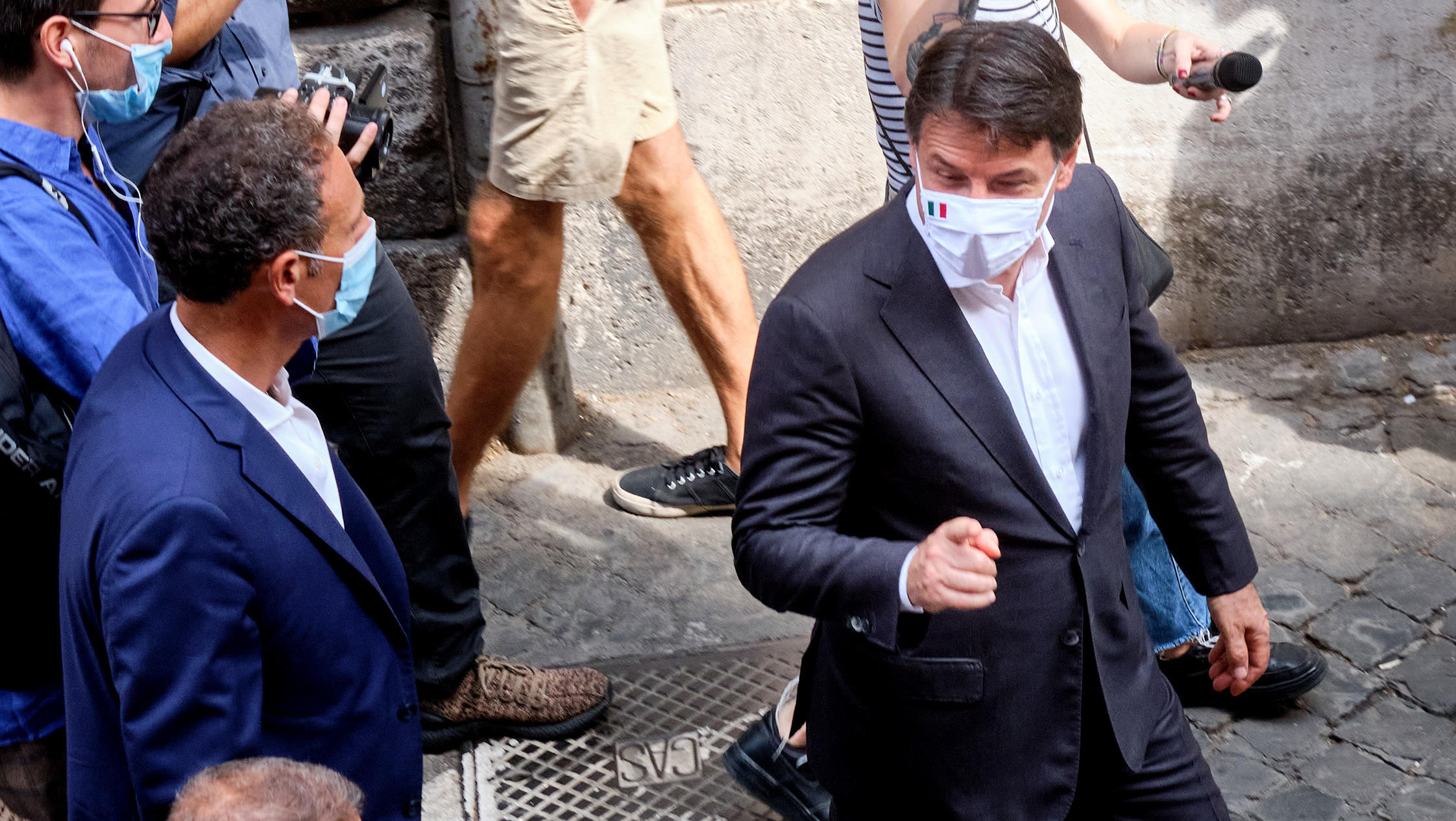 Italiener verpassen ihren Politikern eine schallende Ohrfeige
