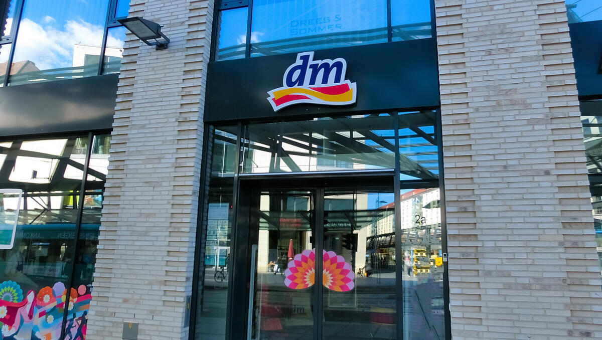 Drogeriemarkt DM expandiert: Omnichannel-Strategie treibt Auslandsgeschäft an
