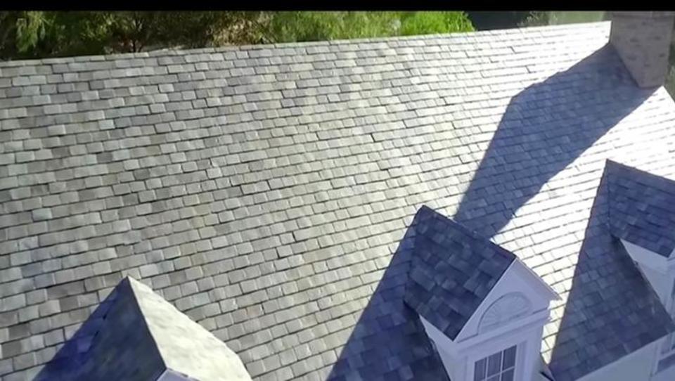 Tesla will Solar-Dächer bauen, die nicht hässlich sind