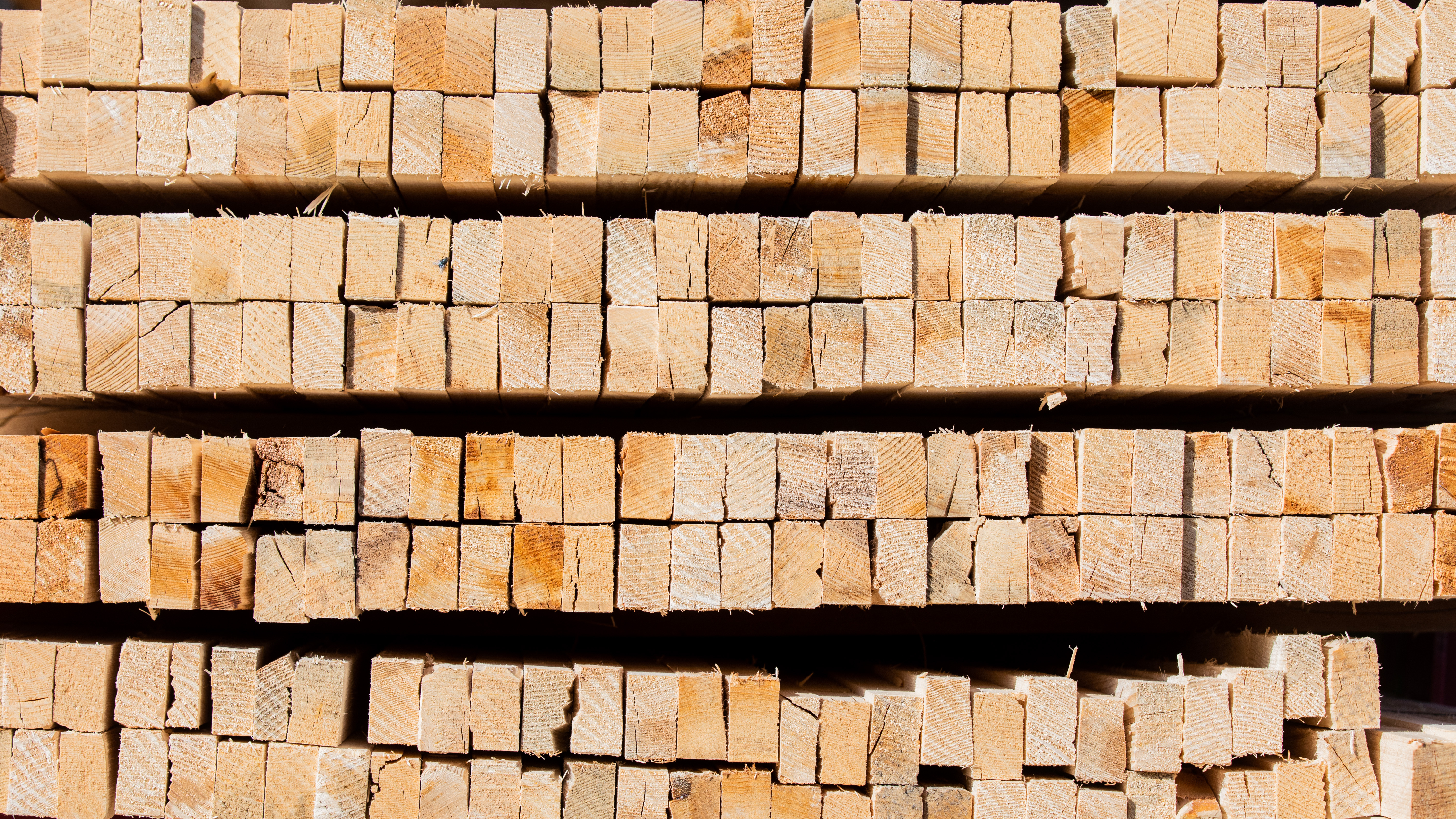 Holz, Stahl, Dämmmaterial: Baustoffe verteuern sich drastisch