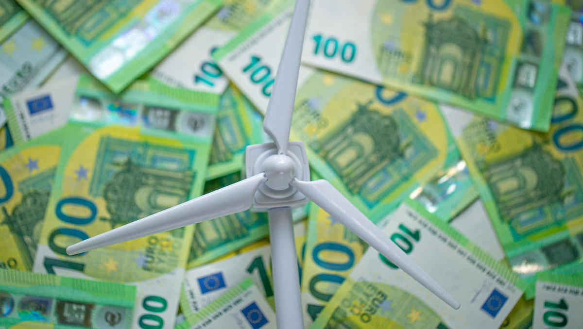 Windkraft-Kredite: EU-Förderbank EIB gibt halbe Milliarde an Deutsche Bank 