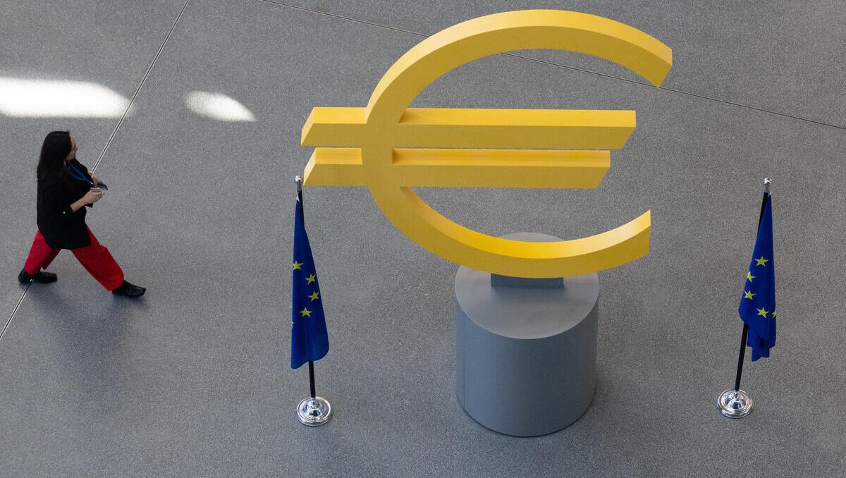 EZB erhöht Zinsen: Inflation bleibt hartnäckig