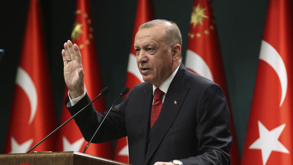 Nach Verzweiflungs-Tat: Türkische Zentralbank auf Konfliktkurs mit Erdogan