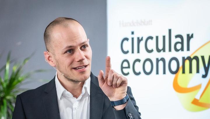 Handelsblatt Konferenz Circular Economy Reverse Thinking 06.02.2024 (mehrtägig), Düsseldorf, im Bild Dr. Jan Christoph von der Lancken, Geschäftsführer – EPEA – Part of Drees & Sommer, 