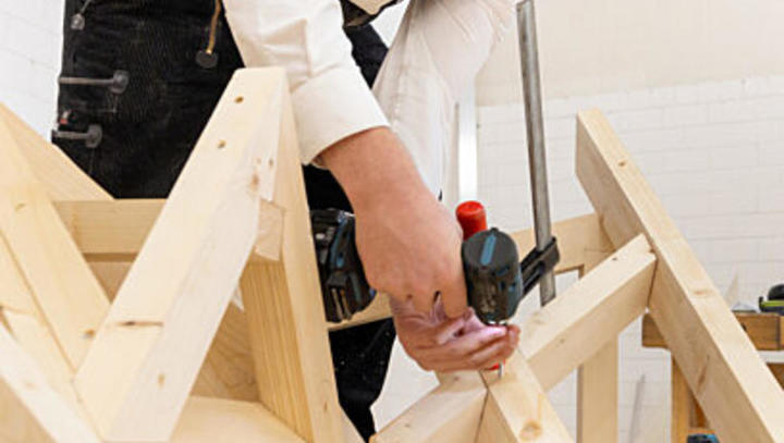 Demotivierte Arbeitskräfte flüchten aus herkömmlichen Berufen - ist die Arbeitskrise hausgemacht?