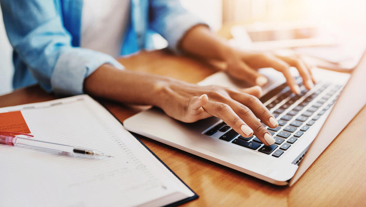 Home Office vs. Büropräsenz: Warum Führungskräfte unter Druck geraten